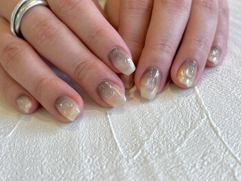 ジュイール(Jouir)/アイボリー×グレー