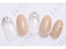 ラルナ ネイルアンドアイラッシュサロン(LA LUNA nail & eyelash salon)/22年10月11月◇定額ボリューム◇