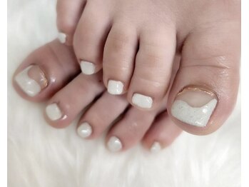 レッドモート(Red moat)/フットネイル