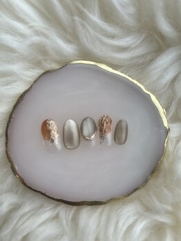 ネイール(Naiiiiil)/