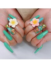 ヴォーテ(BEAUTE)/プルメリアと日焼けキティ