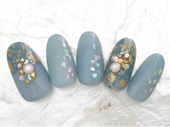 ムーネイル(mou nail)/ホイルアートで個性派大人ネイル