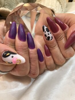 エスフィーネイルサロン ブリーユ(Esfy nailsalon Brille)/マット&牛柄ネイル