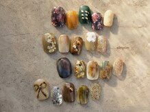 シルニー リム(Silny rim)/アシンメトリーニュアンスネイル