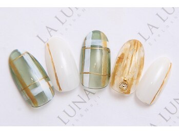 ラルナ ネイルアンドアイラッシュサロン(LA LUNA nail & eyelash salon)/22年10月11月◇定額ボリューム◇