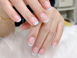フレンチネイル