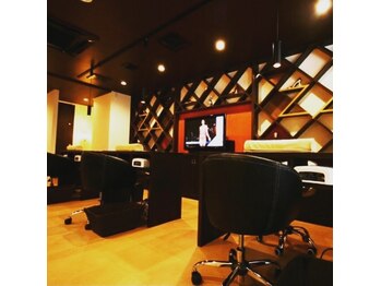 ザザネイルサービス(ZAZA nail service)