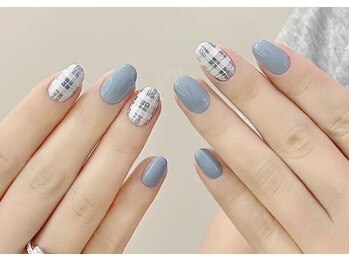 ユミ(U.MI.)/チェック柄ネイル