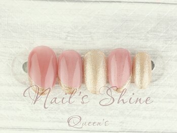 ネイルズシャインクイーンズ(nail's Shine Queen's)/上品トレンドアート