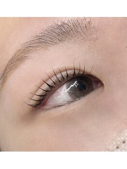 アトリエバンビ(atelier Bambi)/まつげパーマ・ラッシュリフト＊