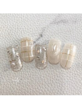 ホワイトネイル