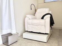 リリー(LILY)の雰囲気（ゆったりくつろげるふかふかベッド♪）