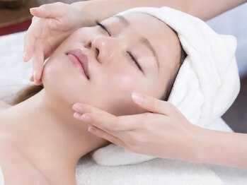 スイ(SUI)の写真/ピーリング＋幹細胞ケアでシミやニキビにもアプローチ◎長年のお悩みはぜひプロにご相談ください♪