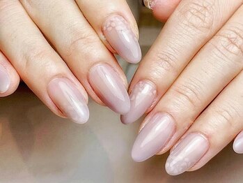 ミーナネイル(miinanail)/ほんのりレオパートネイル