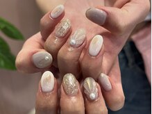 シー(She)/サマーネイル