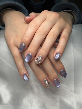 ティネイル(Tinails)の写真/うるキラ～マグネットネイル、マグネット型選べる
