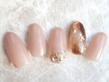 フラワーズネイルアンドアイラッシュ(FLOWER’S nail&Eyelash)/