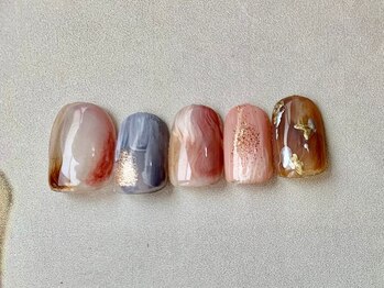 ゆびノさき/綺麗めニュアンス