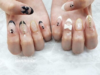 サンネイルズ(sun nails)/10本つけ放題