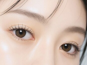 サロンドセイリオス(salon de SEIRIOS)の写真/【アイブロウwax¥2900】洗練された上品眉毛で印象UP◎骨格×目の形に合わせたデザインをご提案します♪