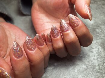 ユコネイル 茨木(Yuko Nail)/フラッシュネイル/キラキラ