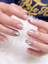 フィーカ(FIKA)/白フレンチ&埋め尽くし♪