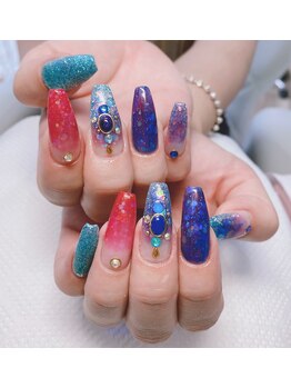 コロミネイル(colome nail)/キラキラネイル