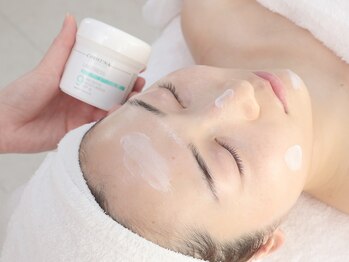 アネラ(ANELA)/21.デイクリーム塗布