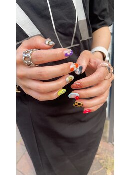 メロウ アイラッシュ(MELLOW eyelash)/現代アート風ニュアンス