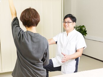 大和高田きたば鍼灸院の写真/【肩こり/腰痛】プライベートや仕事によるスマホ・PCの長時間使用は首・肩に多くの負担を与えています。