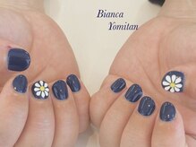 ビアンカ 沖縄読谷村店(Bianca)/ぷっくりデイジーネイル♪