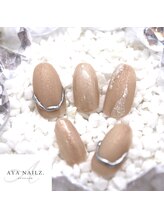 アヤネイルズ アンド アイラッシュ(AYA NAILZ.＆Eyelash)/小技の効いたベージュネイル