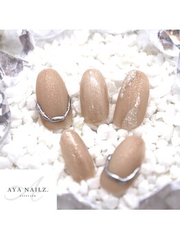 アヤネイルズ アンド アイラッシュ(AYA NAILZ.&Eyelash)/小技の効いたベージュネイル