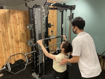 スタジオシュシュ(STUDIO chou chou)の写真/￥中高年女性の体型・健康のお悩みに向き合います/運動が苦手でも大歓迎◎人目気にせず楽しくダイエット♪

