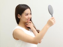 美肌脱毛専門店 パールプラス 大在店/ お客様と一緒に仕上がり確認