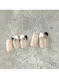 定額デザイン￥8500（初￥6800）