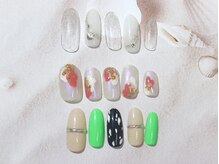 ルビークラウン(Ruby Crown)/8月定額　5300円（税込5830円）