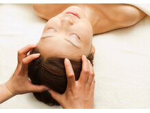 ディープリラックス(deep Relax)の雰囲気（頭部筋肉をしっかりとらえてほぐす、専門店ならではの本格手技）