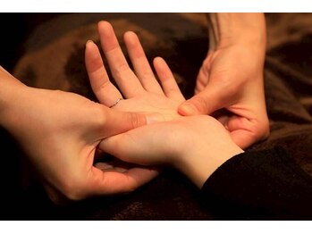 ヘッドミント 一宮店/手の疲れクリームハンドも大人気