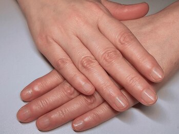 ミポリンネイルラウンジ(Miporin Nail Lounge)の写真/ジェル・マニキュア仕上げも◎土台の“自爪”からしっかりケアしてお洒落を最大限に引き出します♪