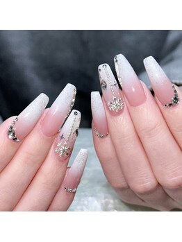 クイーンズビューティーサロン 新宿本店(Queen's beauty salon)/チップ長さ出しアートやり放題