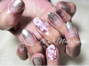 エルディケイ(LDK)/