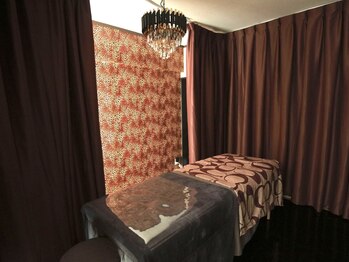 アダム(Adam)の写真/【夜22時まで営業☆】仕事帰りも通いやすい!疲れが溜まらない身体に解消♪頑張る自分にご褒美時間を。