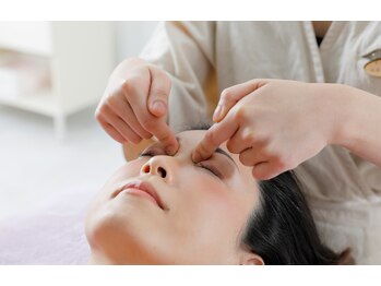 極上睡眠ヘッドセラピー あたまの休日/パソコンやスマホ疲れの方に♪