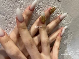 ホワイト×ゴールド