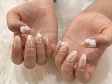 トゥインクルムーン(Twinkle Moon)/ネイルデザイン