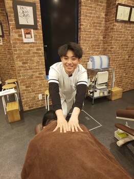 寝屋川駅前整骨院/肩の痛み