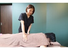 ハリトマト 梅田中崎/施術（腰痛・姿勢改善施術）