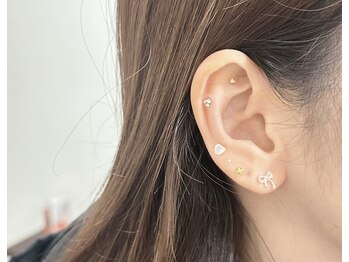 ケセラ アイラッシュデザインサロン(que sera eyelashdesign salon)/ニュアンス耳ツボジュエリー