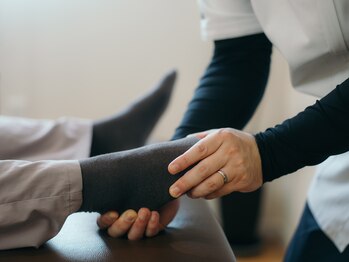 ひまわり接骨院の写真/【猫背・巻き肩・姿勢のクセに】うごきと姿勢から整える整体